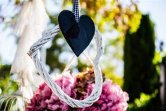 饰材料的店肆也是